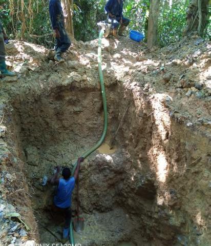 Travaux de pitting en milieu forestier, Maniema